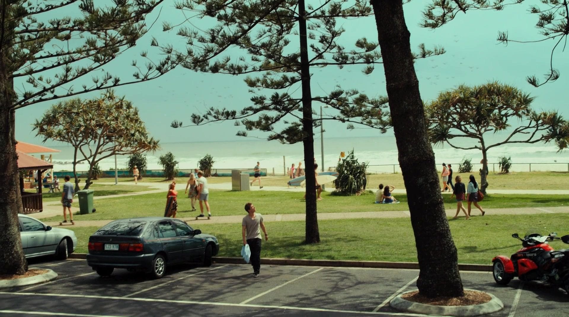 An overused story-line, and it fails.