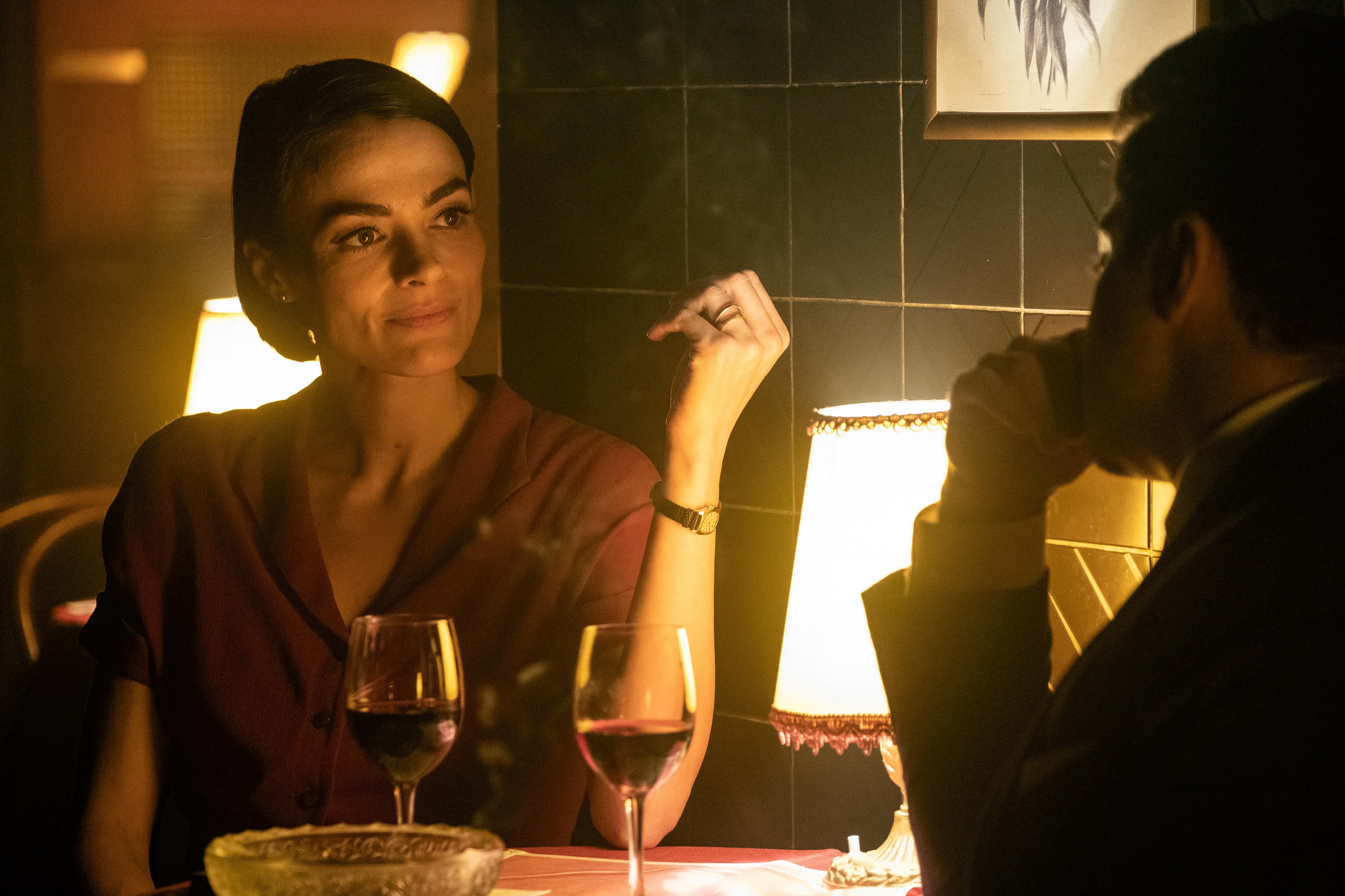 How any spy or mystery drama should be done