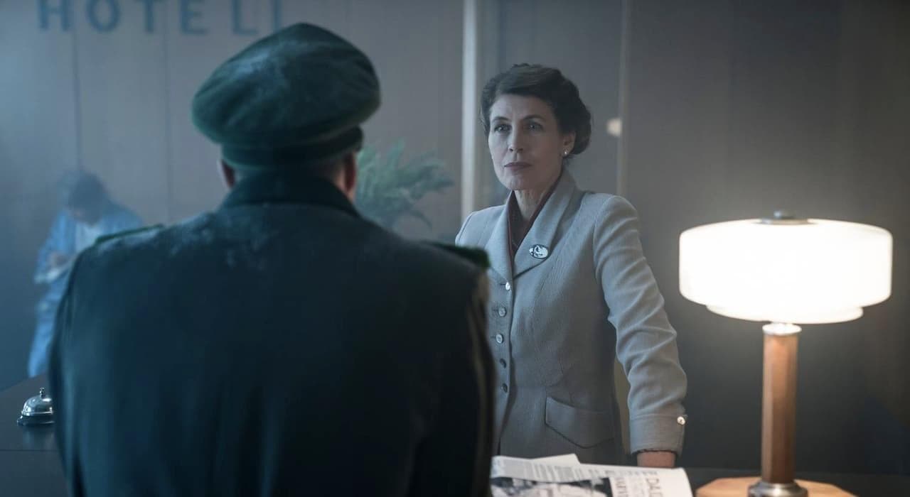 Engaging family drama and battle scenes despite lack of historical accuracy