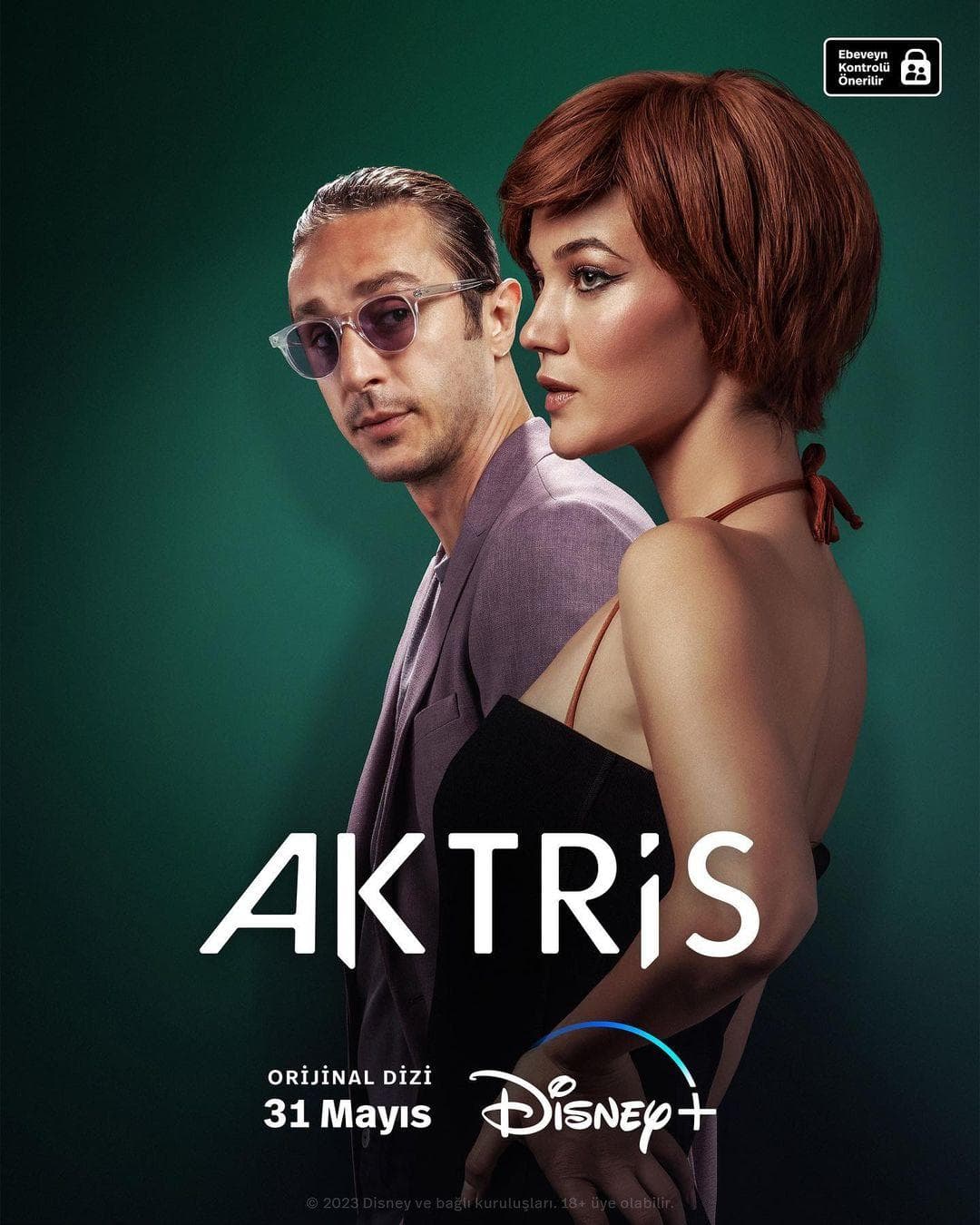 Pinar on Aktris