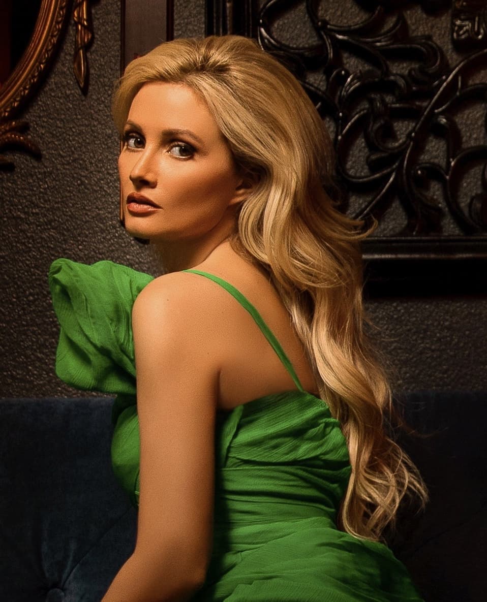 Holly Madison