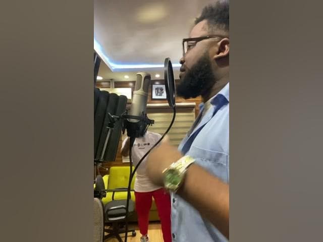 Chinko ekun performs on Slimcase show