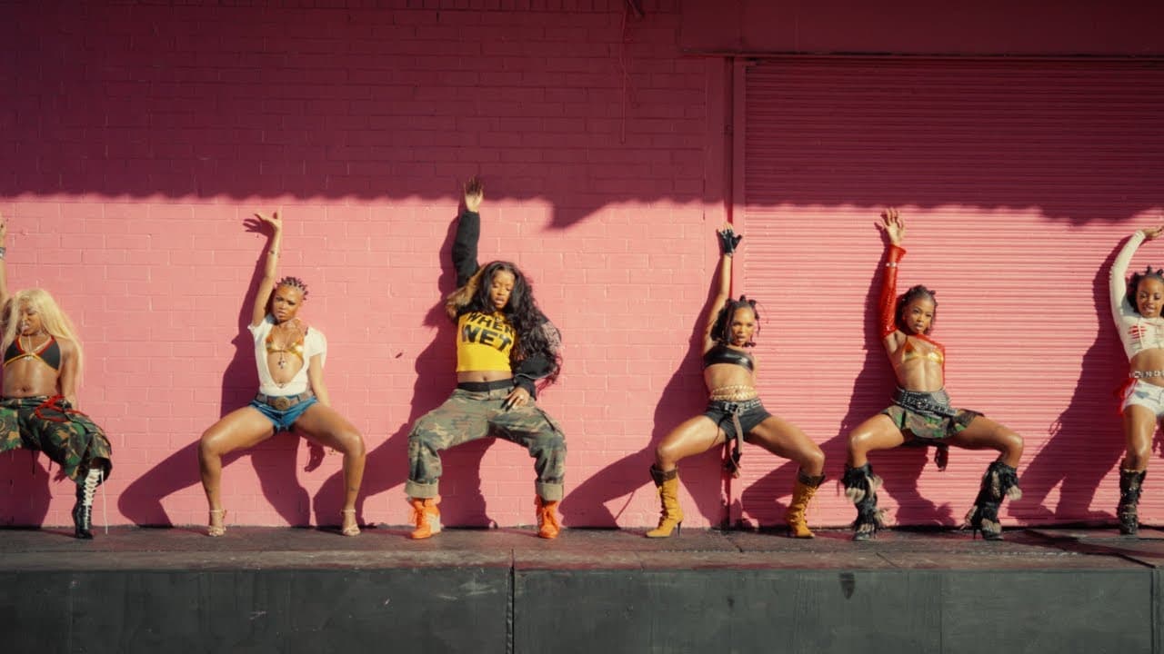 Uncle Waffles & Royal Musiq - ZENZELE ft. CowBoii, Xduppy & Uncool MC (Official Music Video)