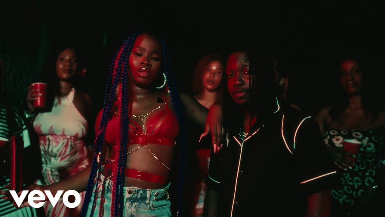 DRE-A - Pas Toucher (Clip Officiel) ft. Fanicko