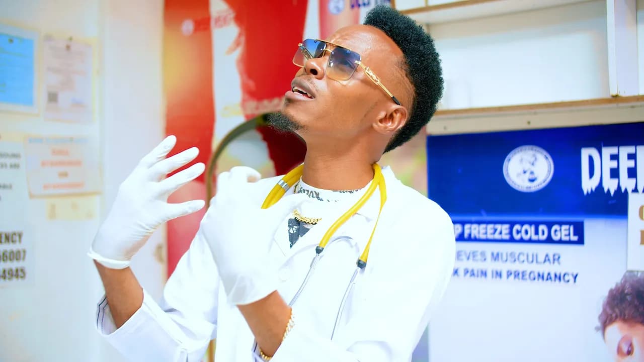 Stephen Kasolo - Ikya Kwoko - Tukaumila Dial *812*325# (official video) Sms skiza 9372419 to 811.