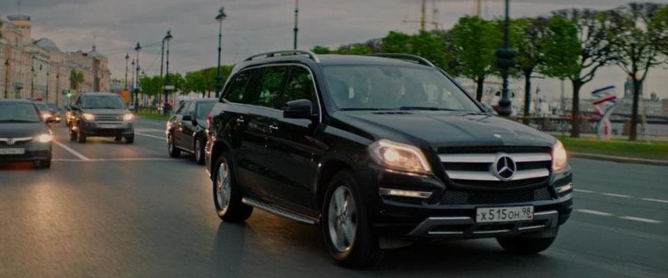 Horrible film. I guess Keanu owed someone a favor.