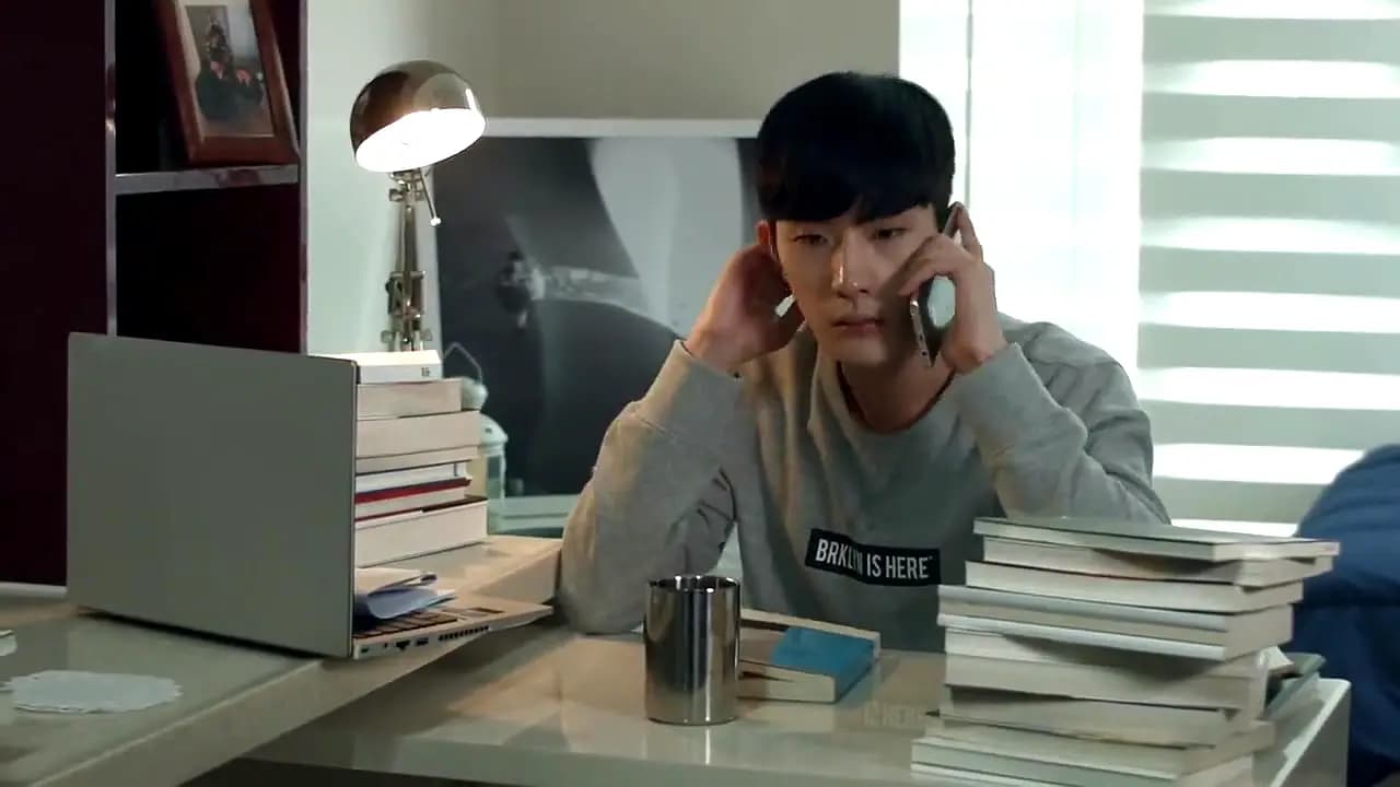 Trailer—Queer Movie Beautiful