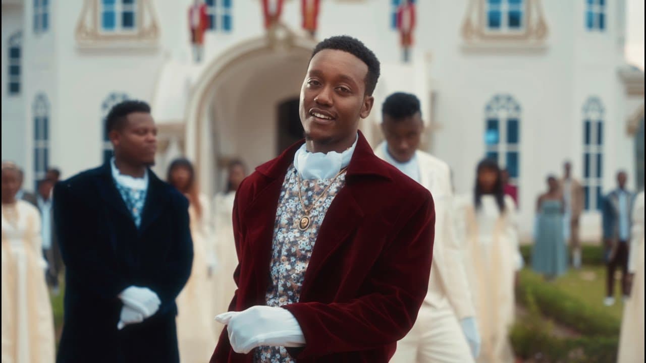 Element EleéeH - FOU DE TOi Feat Ross Kana& Bruce Melodie (Official Video)