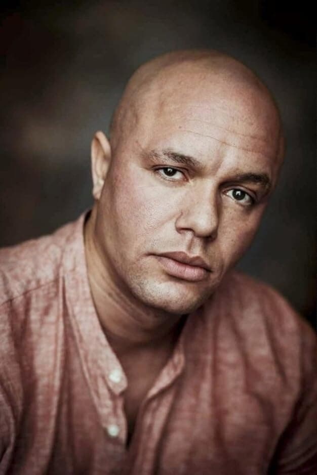 Joshua Gabriel Liรจge